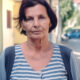 Umirovljenica Mika (62) živi sama u trošnoj kući u kojoj je odrasla, s malom mirovinom, blokiranim računom i ozbiljnim zdravstvenim problemima. Polubrat joj stvara probleme zbog nasljedstva, iako je već naslijedio stan od majke. Mika se suočava s manipulacijama i prijeti joj sudski spor kako bi zaštitila svoja prava.